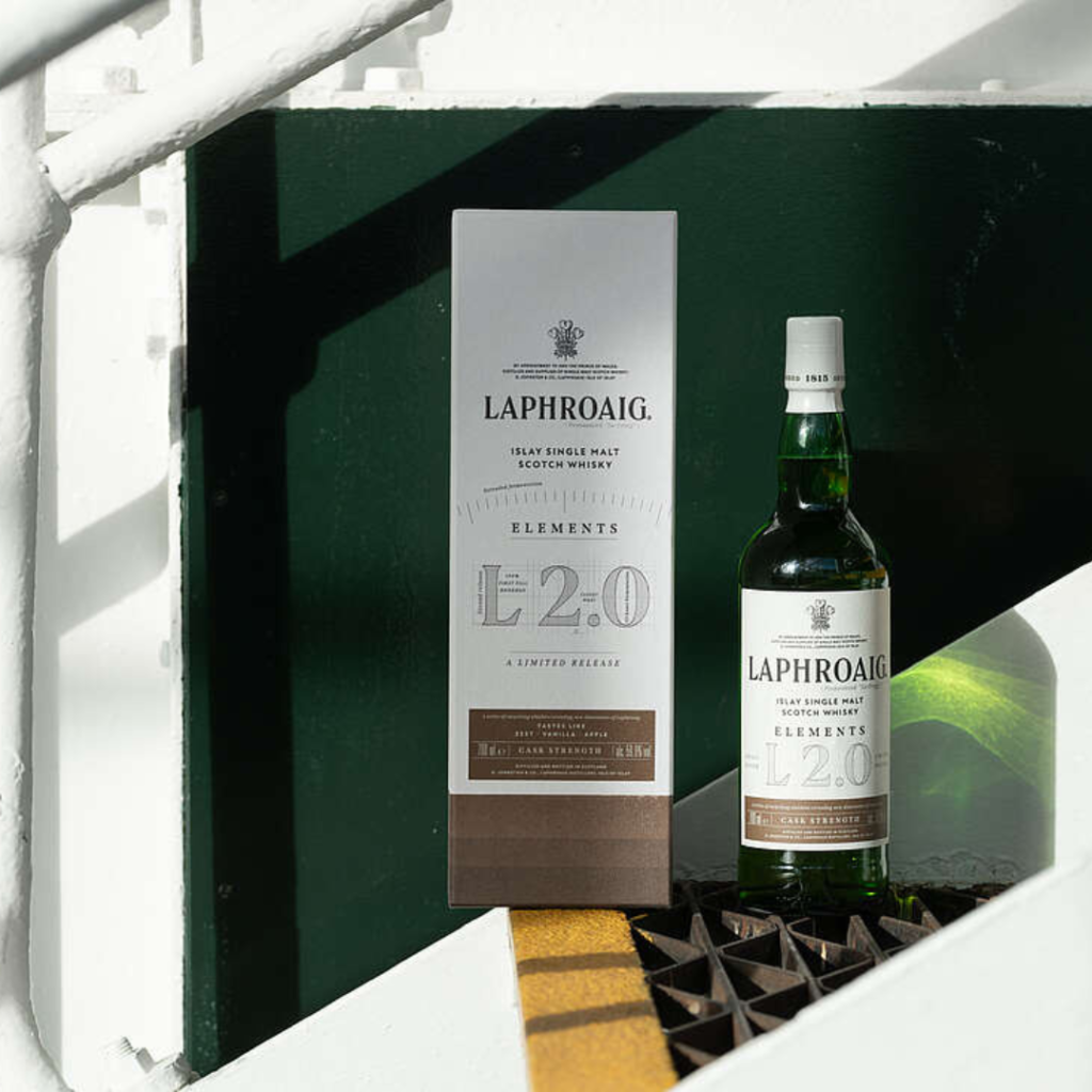 【超希少】ラフロイグ エレメンツ L3.0 LAPHROAIG ELEMENTS Elements 3.0 Small Batch Scotch Whisky | Laphroaig