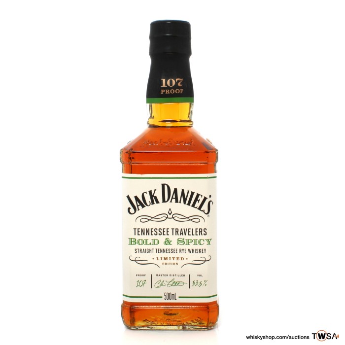 Jack Daniel's Tennessee Travelers Bold & Spicy - Heinemann Airport Shops