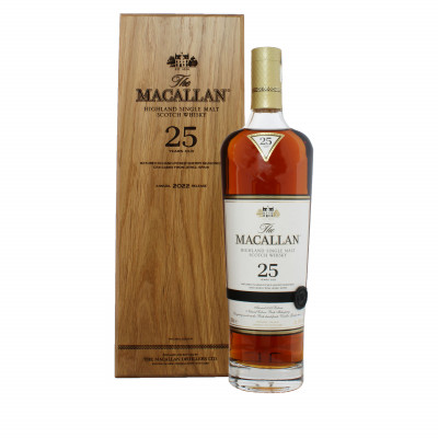 Macallan 25 Year Old Sherry Oak 2019 with case